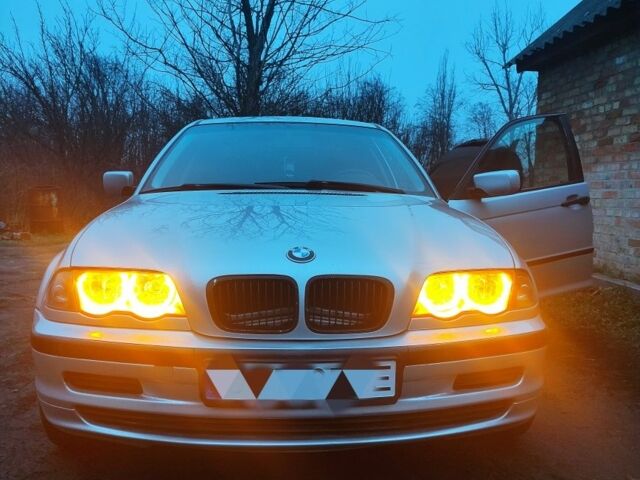 Сірий БМВ 3 Серія, об'ємом двигуна 2 л та пробігом 360 тис. км за 5100 $, фото 1 на Automoto.ua