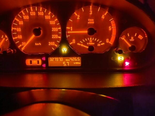 Серый БМВ 3 Серия, объемом двигателя 2.9 л и пробегом 330 тыс. км за 6500 $, фото 3 на Automoto.ua