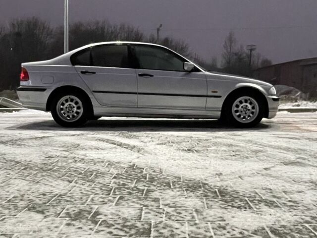 Серый БМВ 3 Серия, объемом двигателя 1.9 л и пробегом 315 тыс. км за 3100 $, фото 4 на Automoto.ua