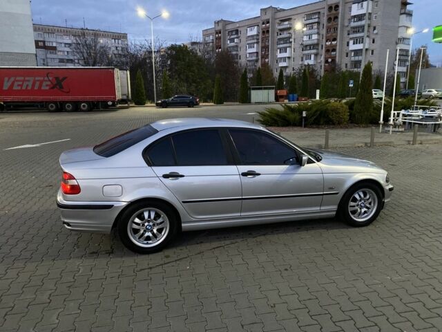 Серый БМВ 3 Серия, объемом двигателя 2 л и пробегом 300 тыс. км за 3900 $, фото 6 на Automoto.ua