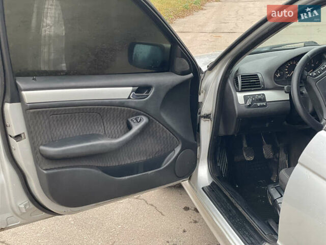Сірий БМВ 3 Серія, об'ємом двигуна 1.95 л та пробігом 360 тис. км за 3444 $, фото 9 на Automoto.ua