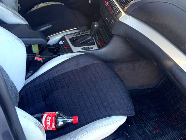 Серый БМВ 3 Серия, объемом двигателя 2.2 л и пробегом 384 тыс. км за 4099 $, фото 7 на Automoto.ua