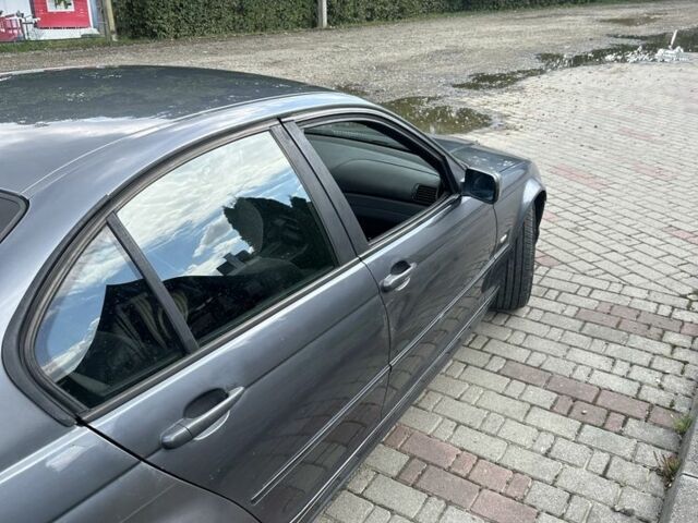 Серый БМВ 3 Серия, объемом двигателя 2 л и пробегом 266 тыс. км за 3000 $, фото 5 на Automoto.ua