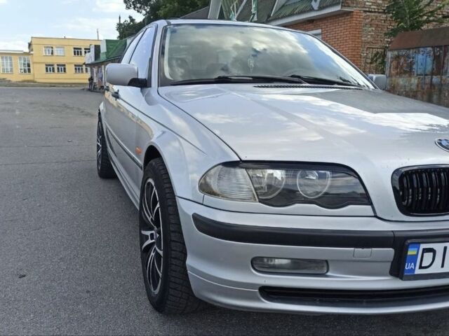 Серый БМВ 3 Серия, объемом двигателя 0 л и пробегом 350 тыс. км за 4300 $, фото 3 на Automoto.ua