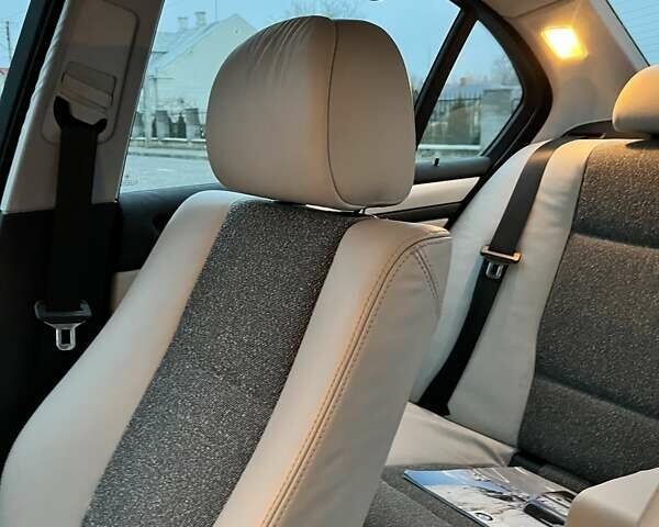 Сірий БМВ 3 Серія, об'ємом двигуна 2 л та пробігом 77 тис. км за 10000 $, фото 10 на Automoto.ua