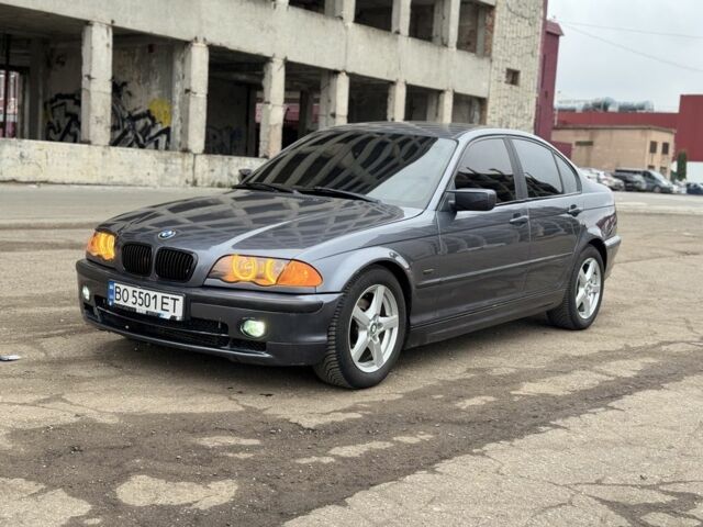 Серый БМВ 3 Серия, объемом двигателя 2 л и пробегом 326 тыс. км за 4400 $, фото 1 на Automoto.ua