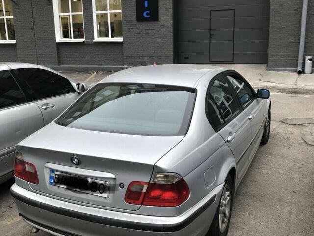 Серый БМВ 3 Серия, объемом двигателя 2 л и пробегом 30 тыс. км за 3500 $, фото 2 на Automoto.ua