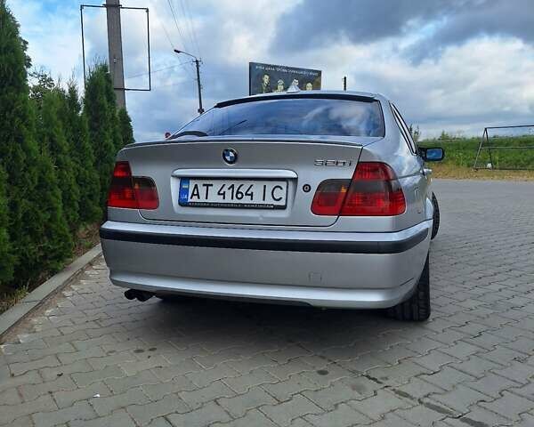 Серый БМВ 3 Серия, объемом двигателя 2.2 л и пробегом 350 тыс. км за 5900 $, фото 3 на Automoto.ua