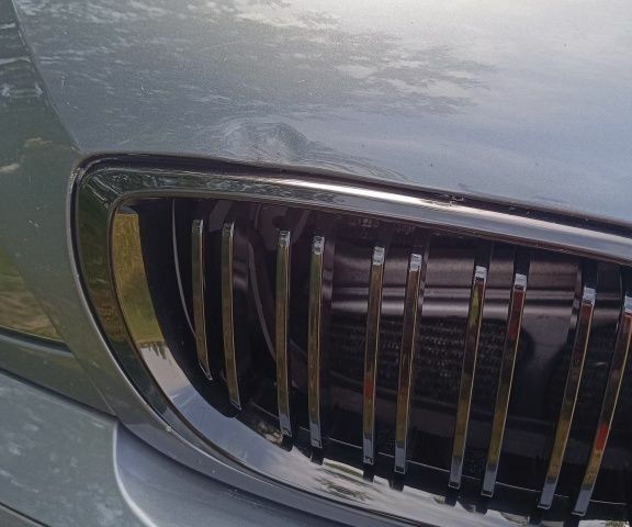 Серый БМВ 3 Серия, объемом двигателя 2 л и пробегом 287 тыс. км за 5200 $, фото 12 на Automoto.ua