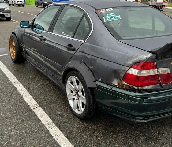 Сірий БМВ 3 Серія, об'ємом двигуна 2 л та пробігом 259 тис. км за 10000 $, фото 3 на Automoto.ua