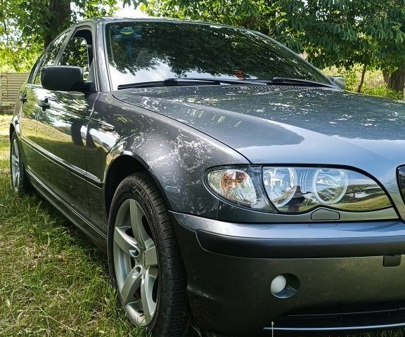 Серый БМВ 3 Серия, объемом двигателя 2 л и пробегом 287 тыс. км за 5200 $, фото 14 на Automoto.ua