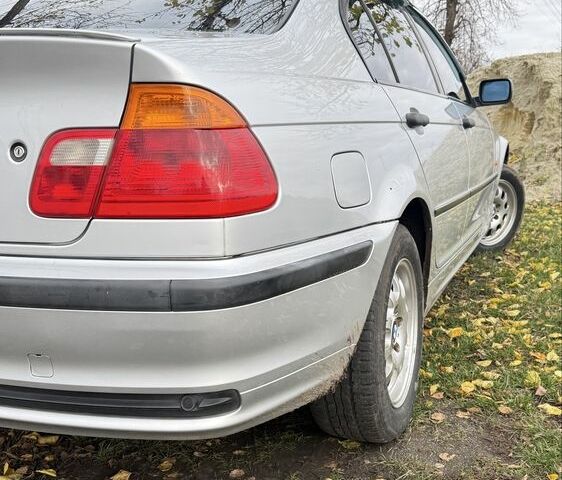 Серый БМВ 3 Серия, объемом двигателя 1.9 л и пробегом 225 тыс. км за 5000 $, фото 2 на Automoto.ua