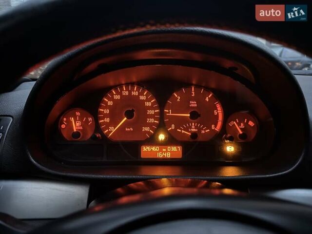 Сірий БМВ 3 Серія, об'ємом двигуна 2 л та пробігом 326 тис. км за 4400 $, фото 21 на Automoto.ua