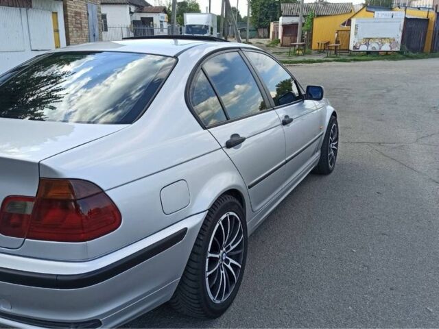 Серый БМВ 3 Серия, объемом двигателя 0 л и пробегом 350 тыс. км за 4300 $, фото 5 на Automoto.ua