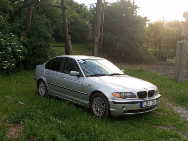 Серый БМВ 3 Серия, объемом двигателя 2 л и пробегом 370 тыс. км за 3000 $, фото 1 на Automoto.ua