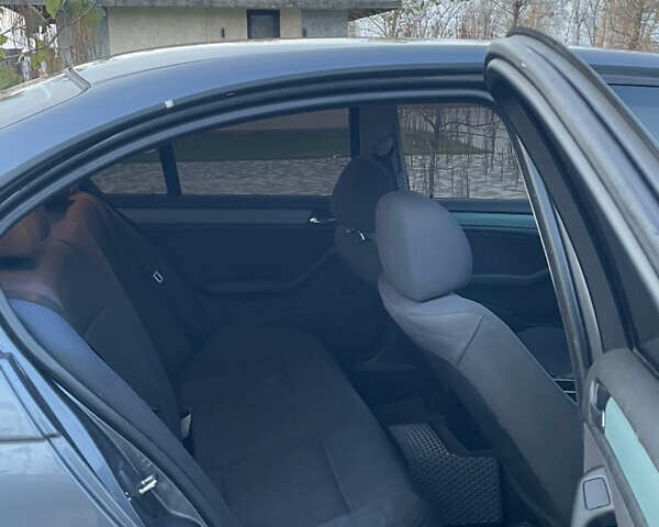 Сірий БМВ 3 Серія, об'ємом двигуна 1.8 л та пробігом 296 тис. км за 4299 $, фото 15 на Automoto.ua