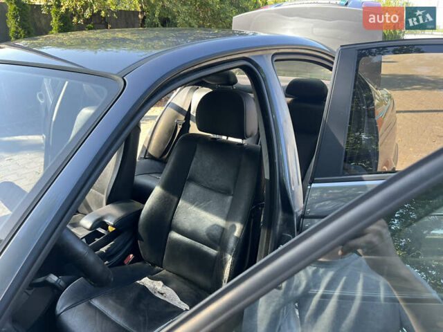 Серый БМВ 3 Серия, объемом двигателя 2 л и пробегом 267 тыс. км за 4000 $, фото 20 на Automoto.ua