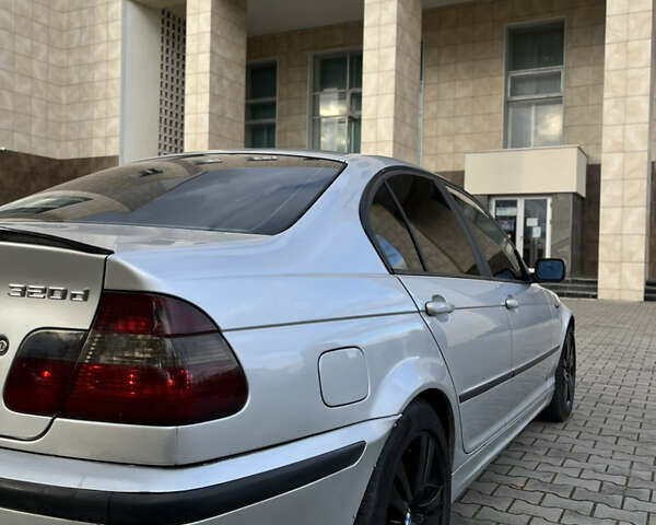 Серый БМВ 3 Серия, объемом двигателя 2 л и пробегом 311 тыс. км за 5499 $, фото 5 на Automoto.ua