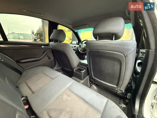 Сірий БМВ 3 Серія, об'ємом двигуна 1.8 л та пробігом 294 тис. км за 4500 $, фото 3 на Automoto.ua