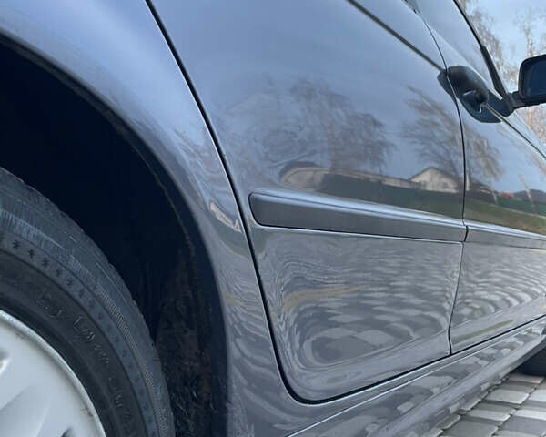 Сірий БМВ 3 Серія, об'ємом двигуна 1.8 л та пробігом 296 тис. км за 4299 $, фото 14 на Automoto.ua