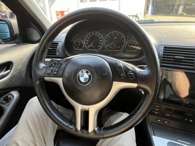 Серый БМВ 3 Серия, объемом двигателя 2.2 л и пробегом 300 тыс. км за 6000 $, фото 5 на Automoto.ua