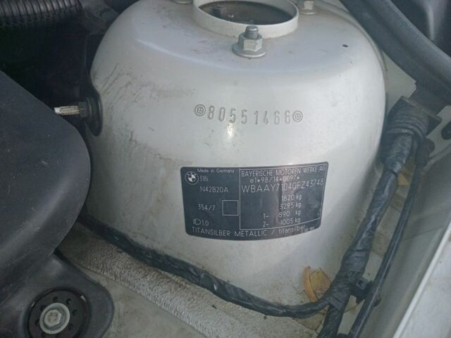 Сірий БМВ 3 Серія, об'ємом двигуна 2 л та пробігом 126 тис. км за 4700 $, фото 5 на Automoto.ua