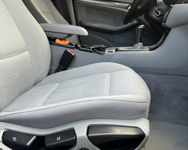 Сірий БМВ 3 Серія, об'ємом двигуна 2 л та пробігом 222 тис. км за 4250 $, фото 27 на Automoto.ua