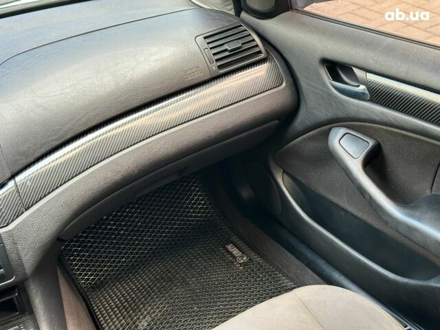 Сірий БМВ 3 Серія, об'ємом двигуна 2 л та пробігом 300 тис. км за 5990 $, фото 15 на Automoto.ua