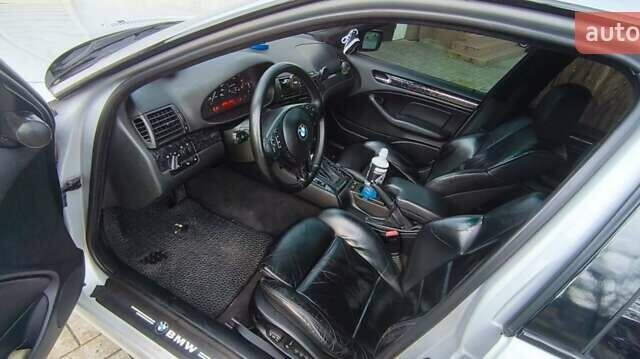 Серый БМВ 3 Серия, объемом двигателя 2.17 л и пробегом 328 тыс. км за 6200 $, фото 4 на Automoto.ua