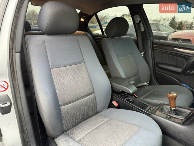 Сірий БМВ 3 Серія, об'ємом двигуна 1.8 л та пробігом 294 тис. км за 4500 $, фото 19 на Automoto.ua