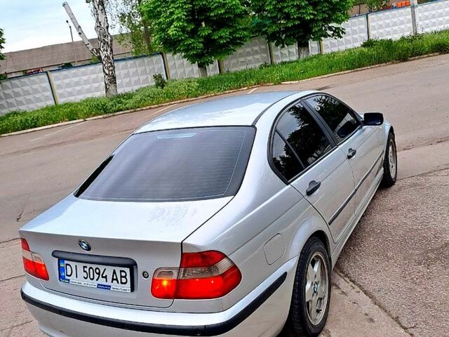 Серый БМВ 3 Серия, объемом двигателя 2 л и пробегом 300 тыс. км за 4650 $, фото 2 на Automoto.ua