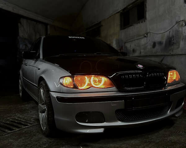 Серый БМВ 3 Серия, объемом двигателя 2 л и пробегом 230 тыс. км за 6000 $, фото 2 на Automoto.ua