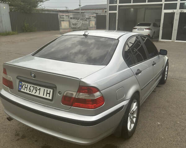 Серый БМВ 3 Серия, объемом двигателя 2 л и пробегом 449 тыс. км за 5100 $, фото 4 на Automoto.ua