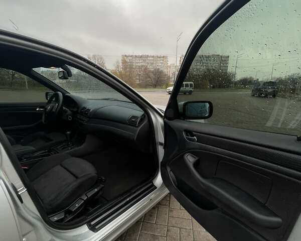 Серый БМВ 3 Серия, объемом двигателя 2 л и пробегом 400 тыс. км за 3399 $, фото 9 на Automoto.ua