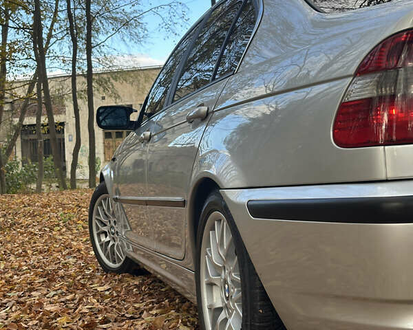 Серый БМВ 3 Серия, объемом двигателя 3 л и пробегом 367 тыс. км за 9500 $, фото 34 на Automoto.ua