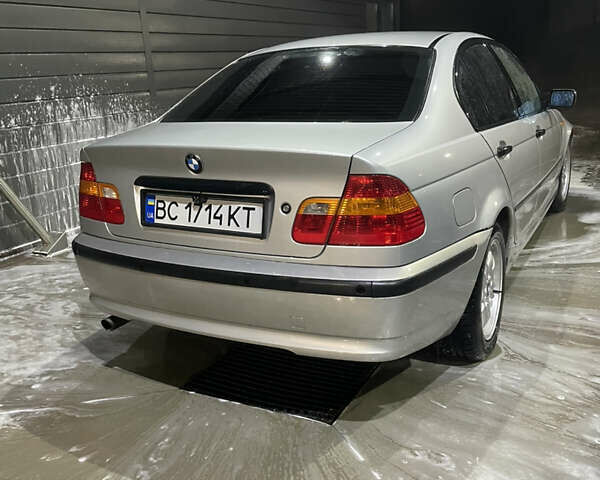 Серый БМВ 3 Серия, объемом двигателя 1.8 л и пробегом 258 тыс. км за 4500 $, фото 1 на Automoto.ua