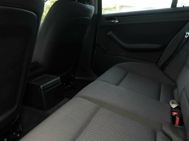 Серый БМВ 3 Серия, объемом двигателя 2 л и пробегом 210 тыс. км за 6400 $, фото 13 на Automoto.ua