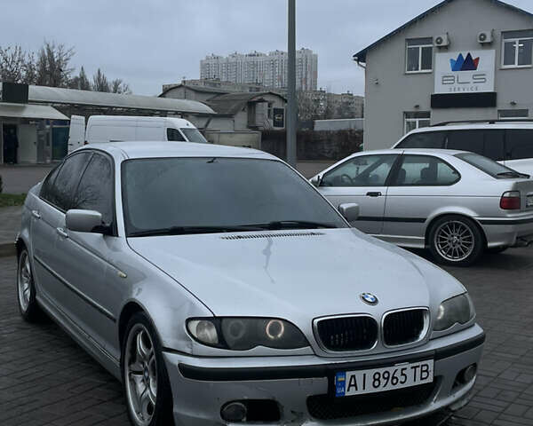 Серый БМВ 3 Серия, объемом двигателя 2 л и пробегом 400 тыс. км за 3399 $, фото 1 на Automoto.ua