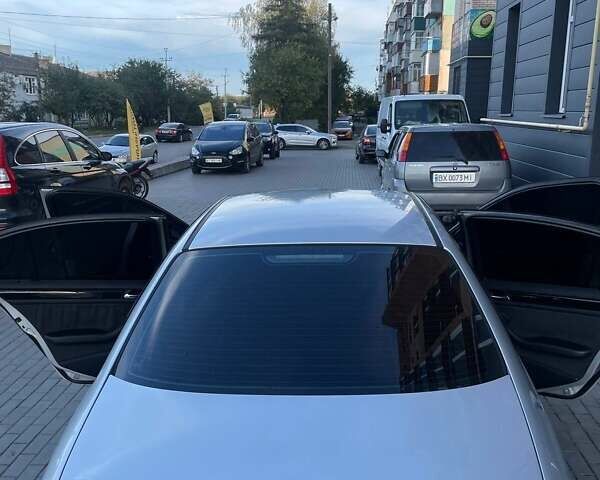 Серый БМВ 3 Серия, объемом двигателя 2 л и пробегом 350 тыс. км за 4999 $, фото 6 на Automoto.ua