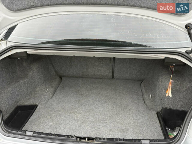Сірий БМВ 3 Серія, об'ємом двигуна 1.8 л та пробігом 294 тис. км за 4500 $, фото 26 на Automoto.ua