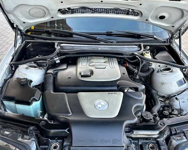 Серый БМВ 3 Серия, объемом двигателя 2 л и пробегом 350 тыс. км за 4999 $, фото 9 на Automoto.ua