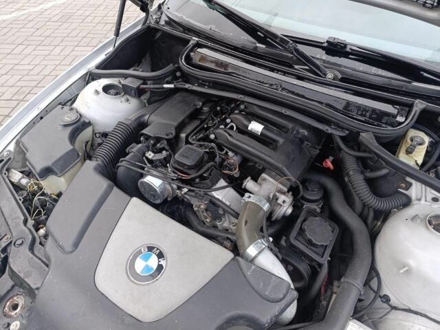 Серый БМВ 3 Серия, объемом двигателя 2 л и пробегом 370 тыс. км за 6300 $, фото 16 на Automoto.ua