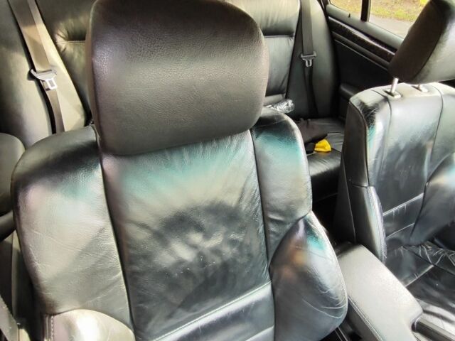 Серый БМВ 3 Серия, объемом двигателя 2.2 л и пробегом 328 тыс. км за 6200 $, фото 5 на Automoto.ua