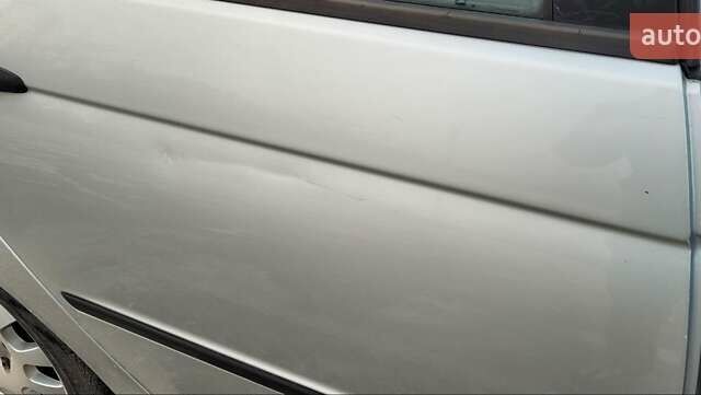 Серый БМВ 3 Серия, объемом двигателя 2 л и пробегом 330 тыс. км за 6000 $, фото 14 на Automoto.ua