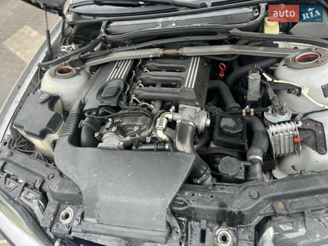 Серый БМВ 3 Серия, объемом двигателя 2.93 л и пробегом 350 тыс. км за 7300 $, фото 8 на Automoto.ua