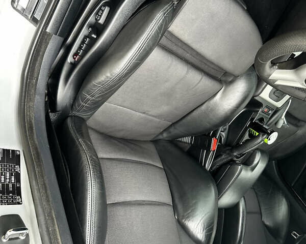 Серый БМВ 3 Серия, объемом двигателя 3 л и пробегом 367 тыс. км за 9500 $, фото 45 на Automoto.ua