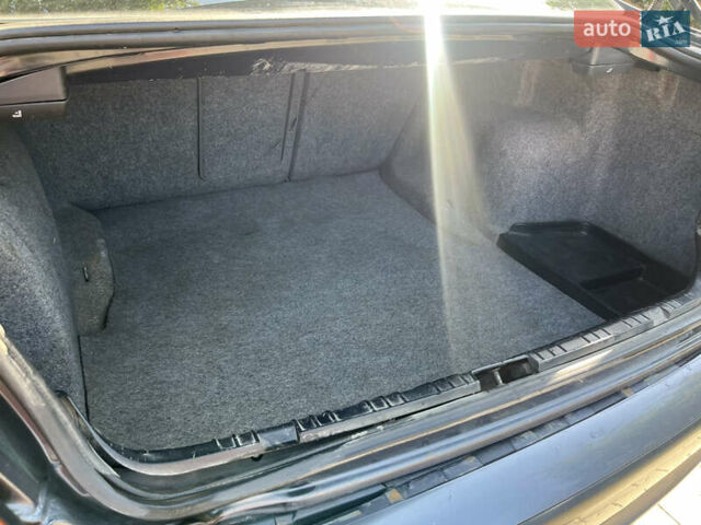 Серый БМВ 3 Серия, объемом двигателя 2 л и пробегом 267 тыс. км за 4000 $, фото 23 на Automoto.ua