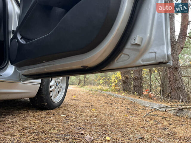 Сірий БМВ 3 Серія, об'ємом двигуна 2 л та пробігом 359 тис. км за 5200 $, фото 27 на Automoto.ua