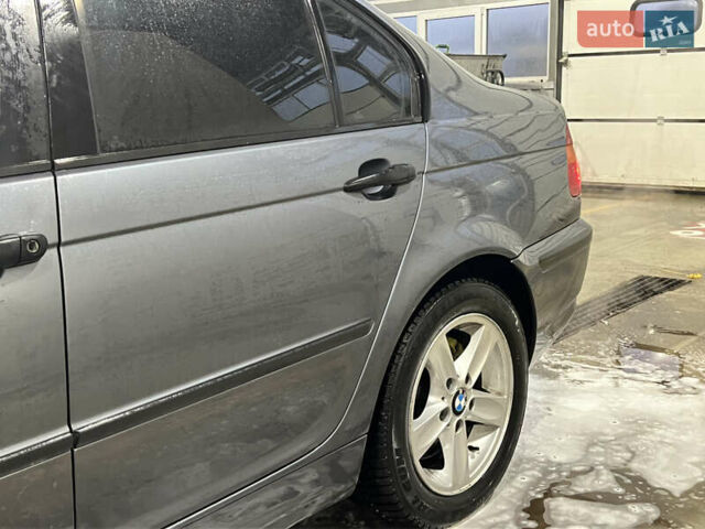 Серый БМВ 3 Серия, объемом двигателя 1.8 л и пробегом 297 тыс. км за 4300 $, фото 9 на Automoto.ua