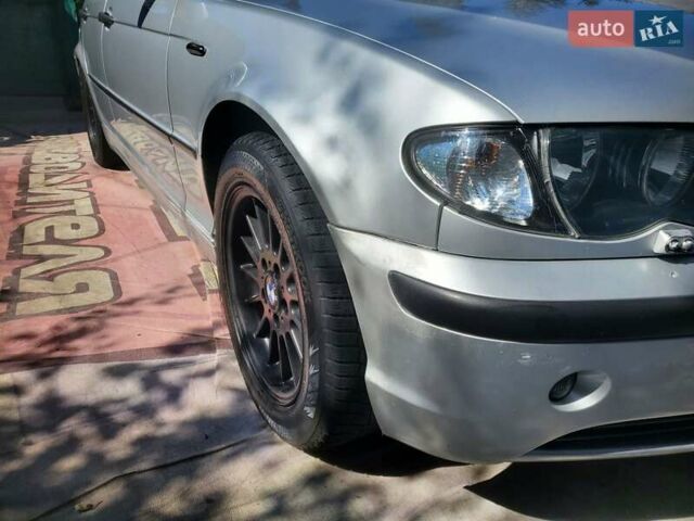 Серый БМВ 3 Серия, объемом двигателя 2 л и пробегом 220 тыс. км за 6500 $, фото 6 на Automoto.ua